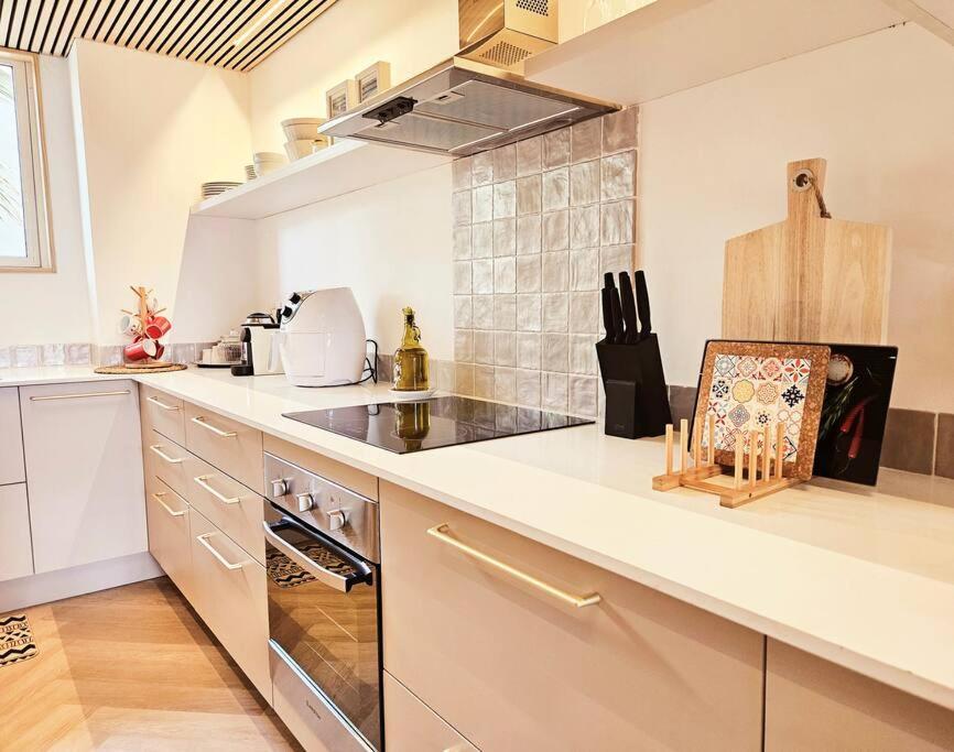 Seaside 3 Suites Penthouse With Pool Gym & Bbq Terrace Cap Malheureux Exterior foto